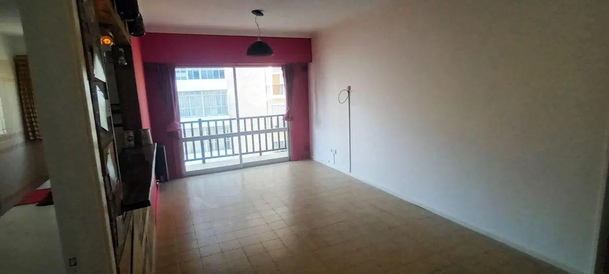 2 Ambientes a la Calle c/ Balcón Corrido, Muy Luminoso - San Luis y Moreno (24 meses) 3