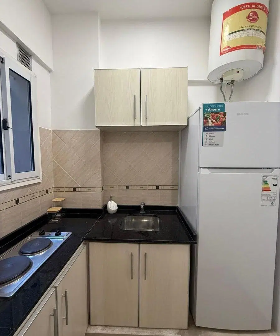 1 Amb. Interno, Reciclado - Alte. Brown y Las Heras 4
