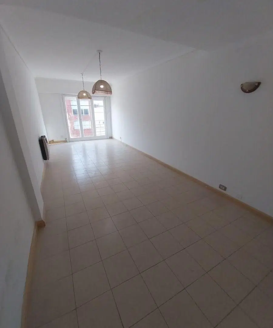 3 Amb. Amplios + Dependencia a la Calle c/ Balcón - Entre Ríos y Belgrano, Centro (24 Meses) 2