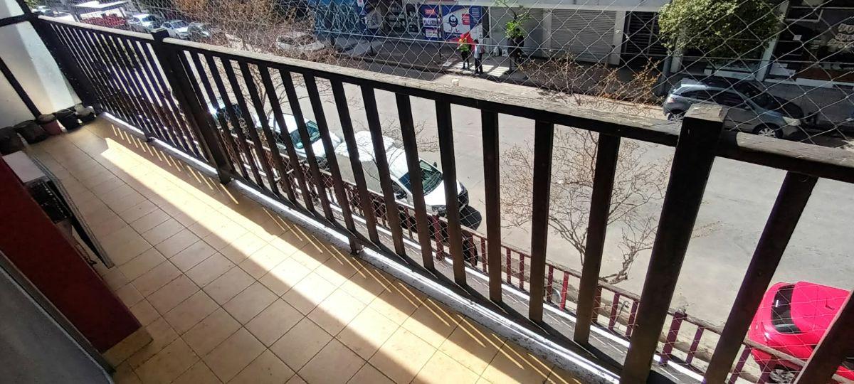 Foto de 2 Ambientes a la Calle c/Balcon - 60 m2, imagen 2