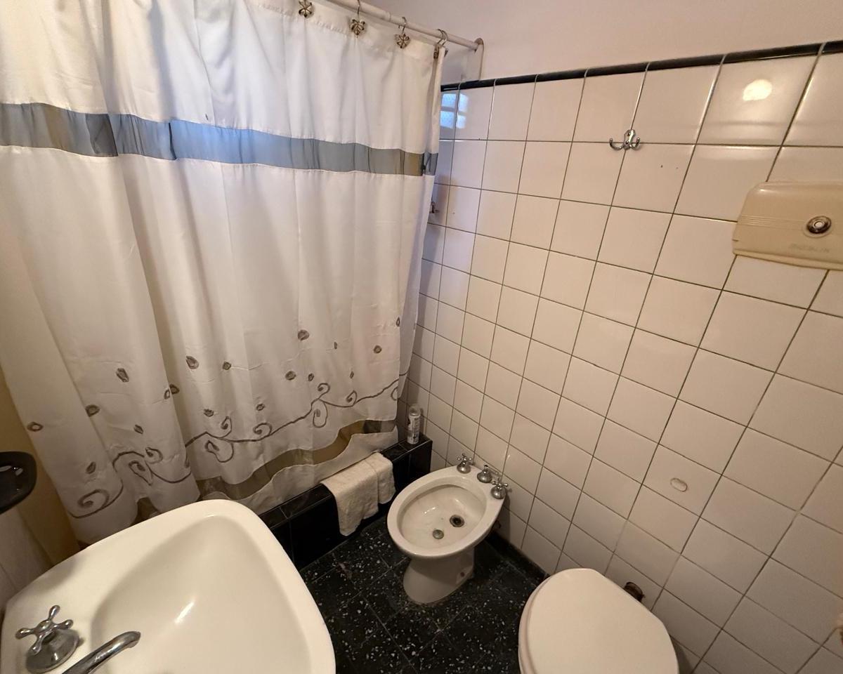 Foto de Venta de casa 3 ambientes. Zona sur, Villa Gesell., imagen 3