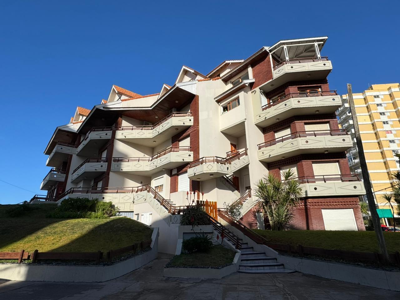 Venta de departamento 2 ambientes, Zona Centro,Villa Gesell.