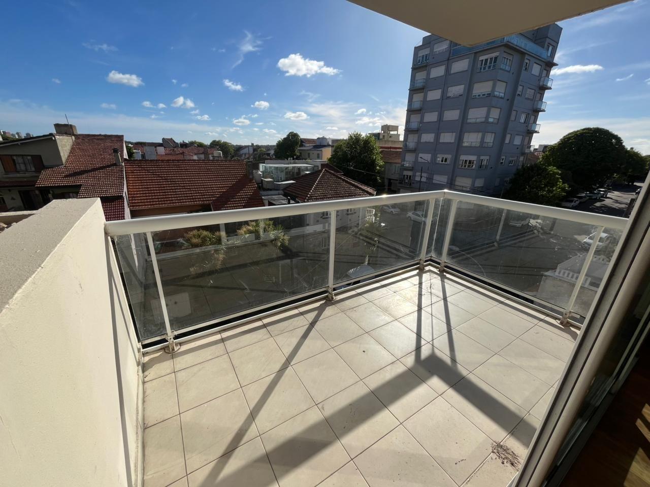 Foto de Semipiso en alquiler temporario 3 ambientes para 4 con cochera - Playa, imagen 4