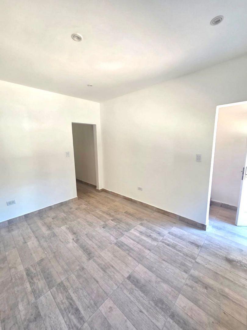 Foto de PH en venta 3 ambientes en dúplex de 60 m² - Don Bosco, imagen 2