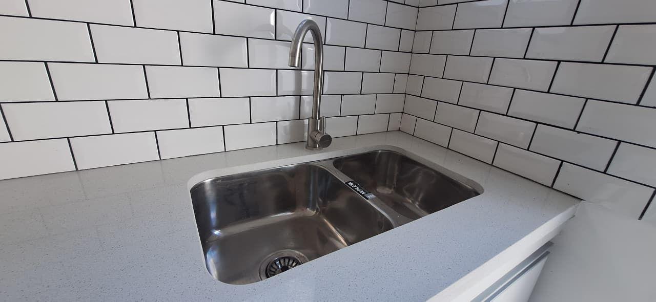 Foto de Casa en venta 3 ambientes con quincho y garaje - Parque Luro, imagen 5