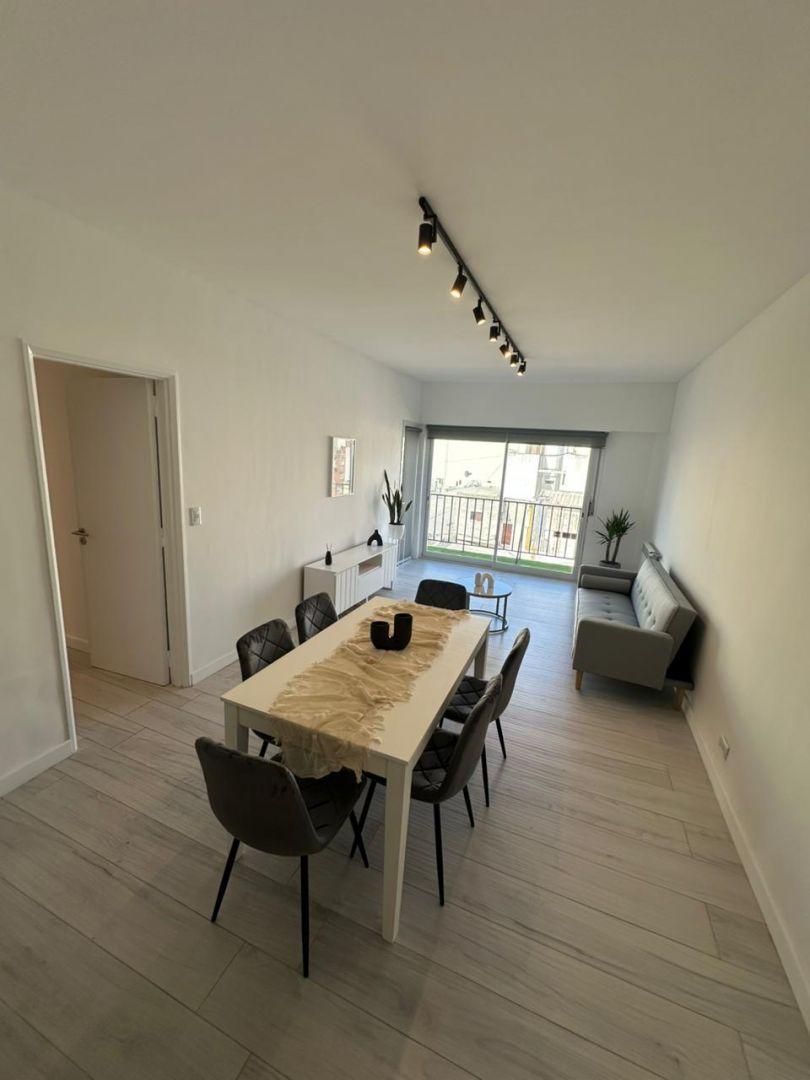 Foto de Departamento en venta 4 ambientes con dependencia y balcón terraza, imagen 1