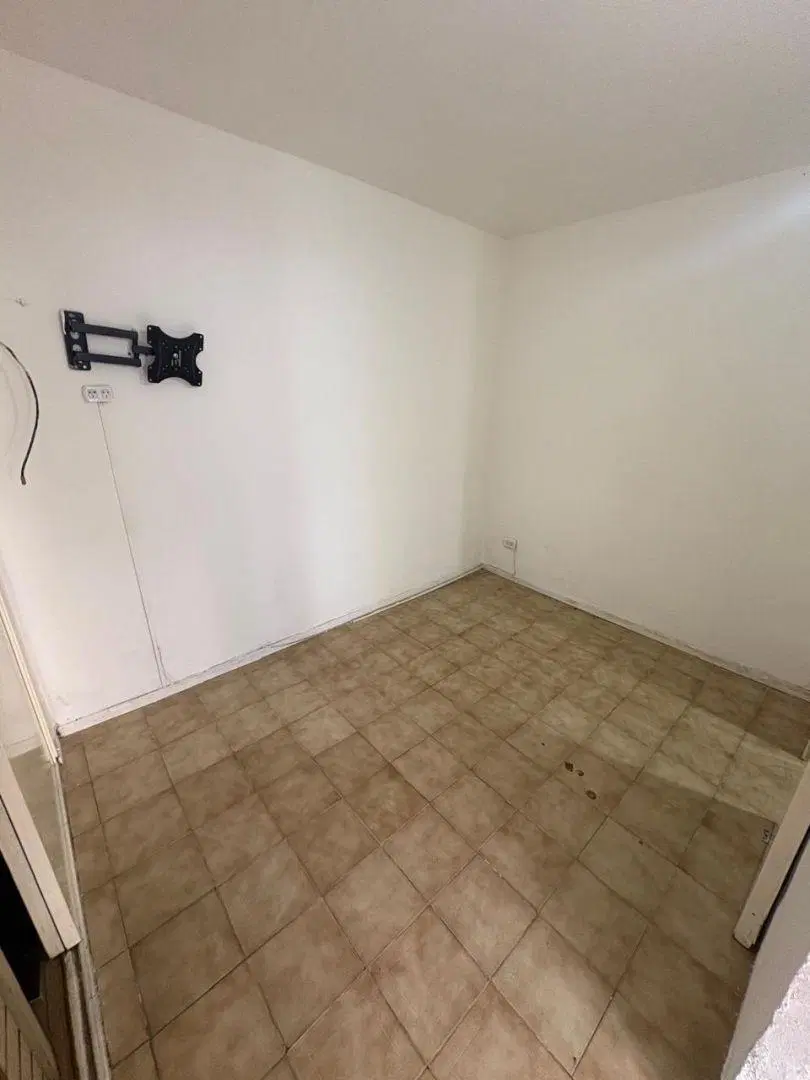 VENTA DEPARTAMENTO 1 AMBIENTE CON BALCÓN AL FRENTE, PLAZA COLÓN 5