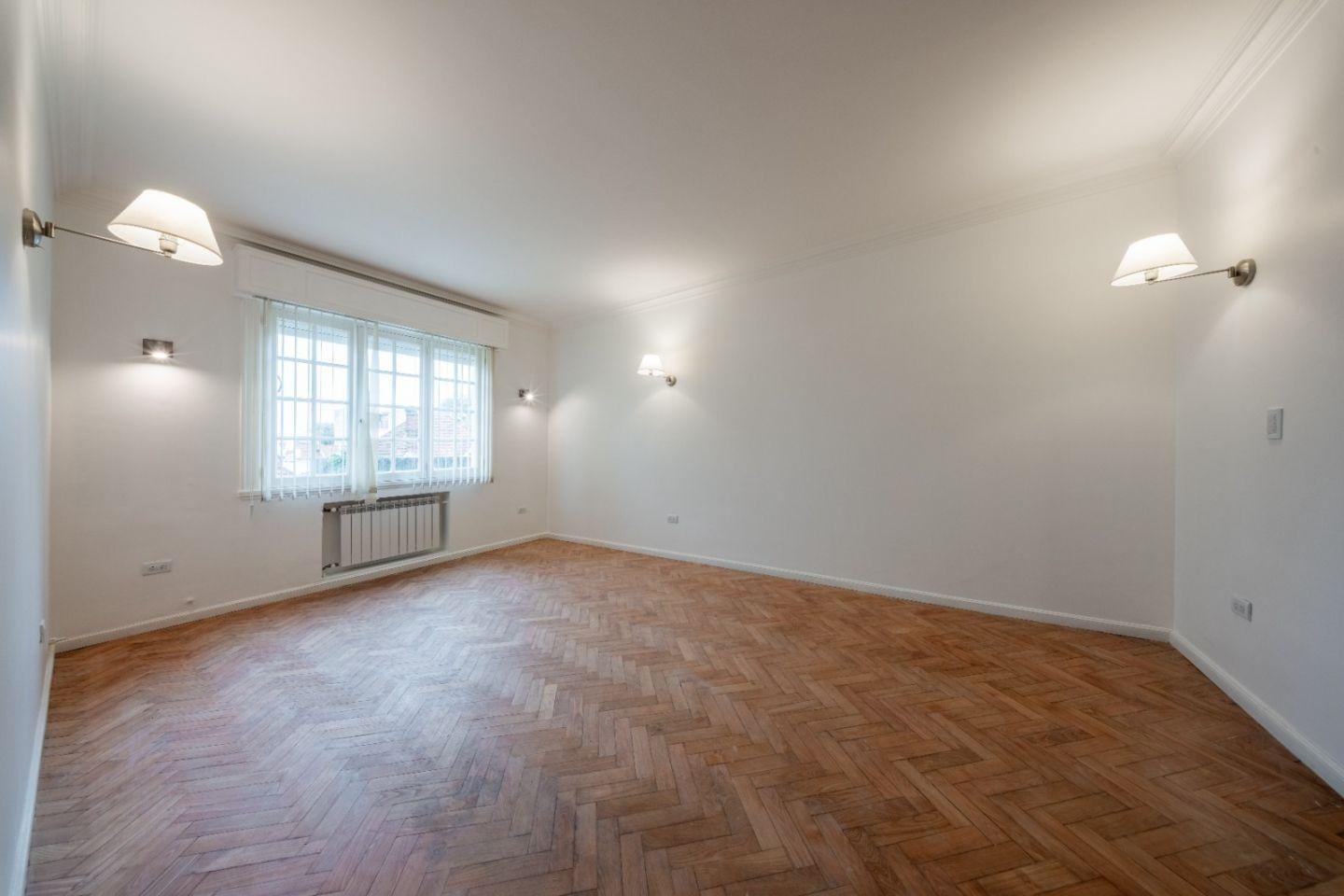 Foto de Departamento en venta 4 ambientes totalmente reciclado - Plaza Mitre, imagen 1
