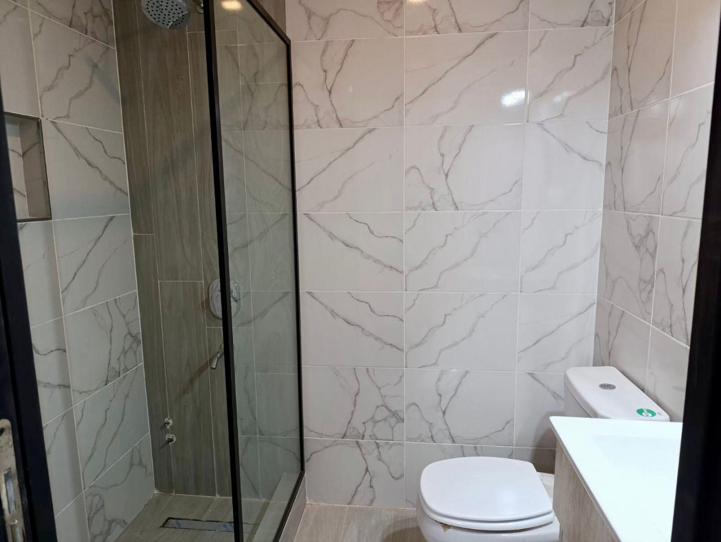 Foto de PH en venta 1 ambiente con dependencia reciclado - Parque Luro, imagen 4