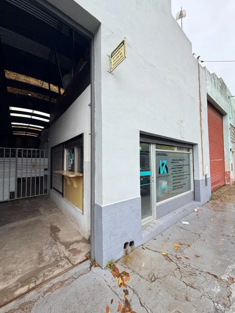 VENTA GALPÓN INDUSTRIAL CON HABILITACIÓN VIGENTE, ZONA EL GAUCHO 4