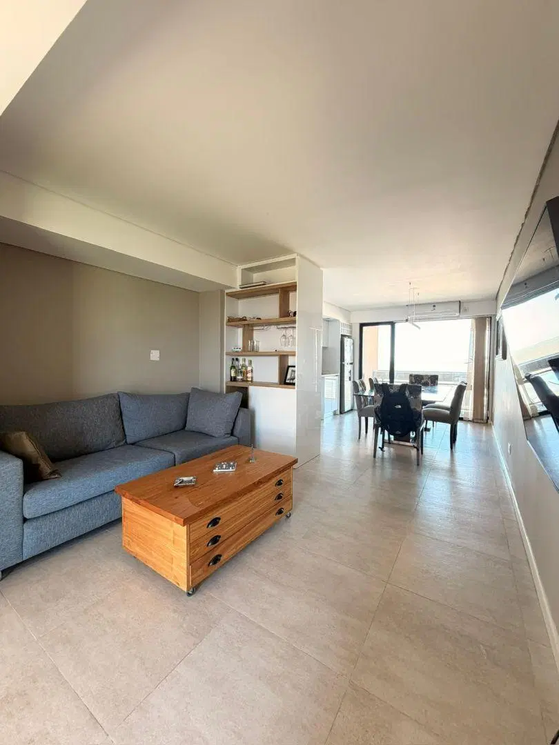 DEPARTAMENTO 3 AMBIENTES CON BALCÓN, VISTA AL MAR Y COCHERA, CONSTITUCIÓN 5