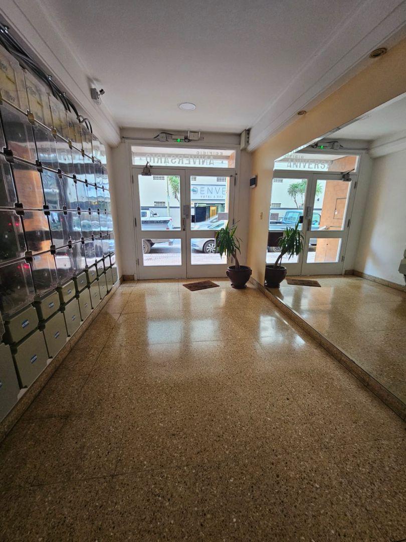Foto de Monoambiente en venta al frente - Plaza Colón, imagen 5