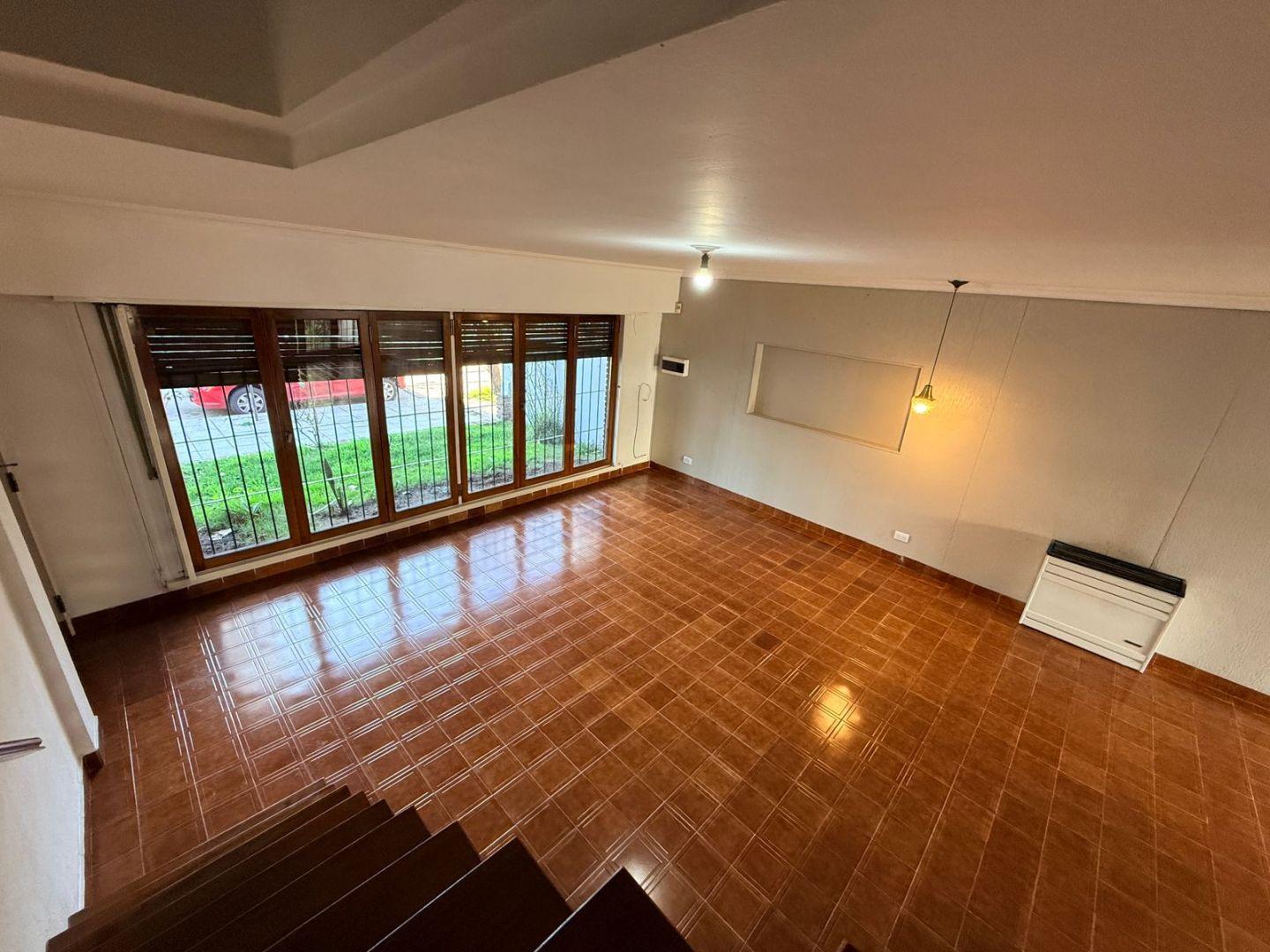 Foto de ALQUILER CHALET DE 3 AMB CON GARAGE, PARRILLA Y DEPENDENCIA, GÜEMES, imagen 5
