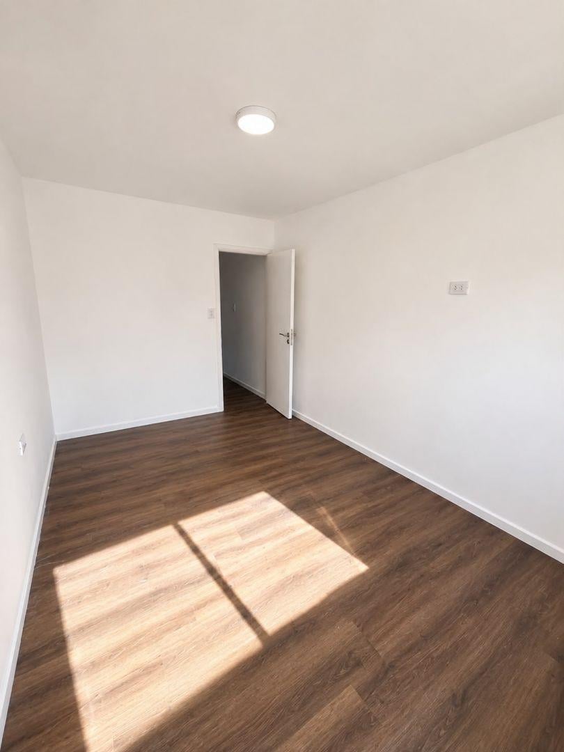 Foto de PH en dúplex 3 ambientes a estrenar con patio propio - Don Bosco, imagen 1