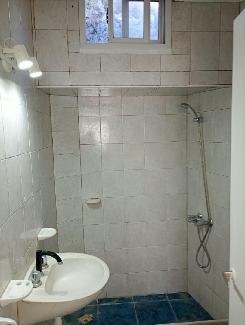 Foto de Casa en venta 3 ambientes con garage y patio - Las Avenidas, imagen 4