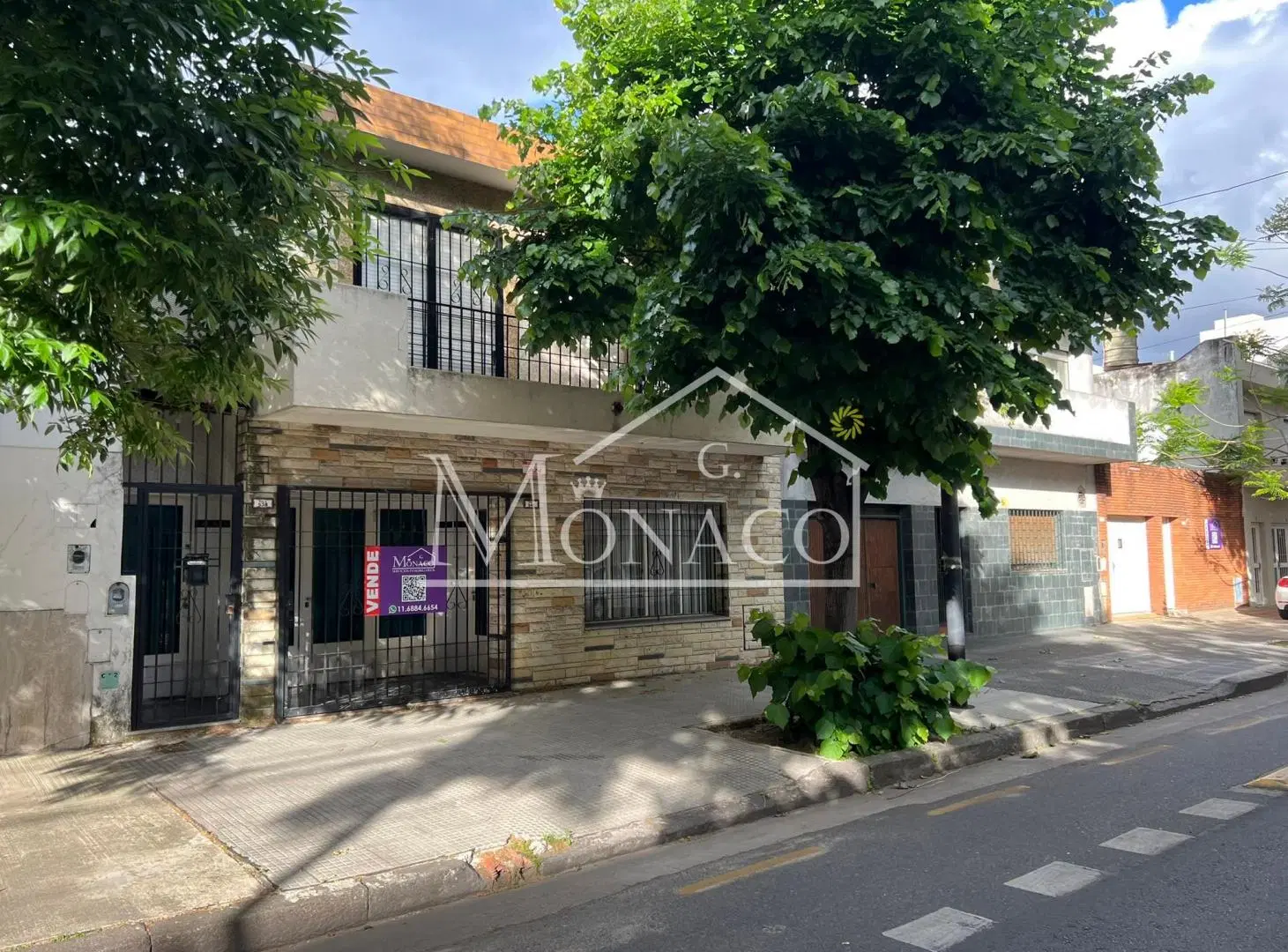 Casa 4 Amb con gran Fondo Lote 8,66x43 1
