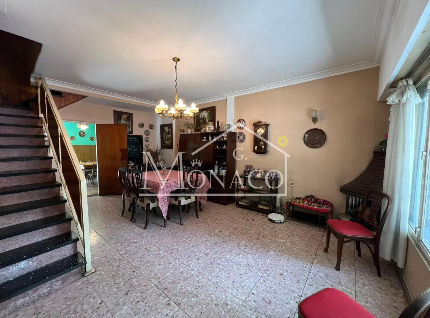 Casa 4 Amb con gran Fondo Lote 8,66x43 4