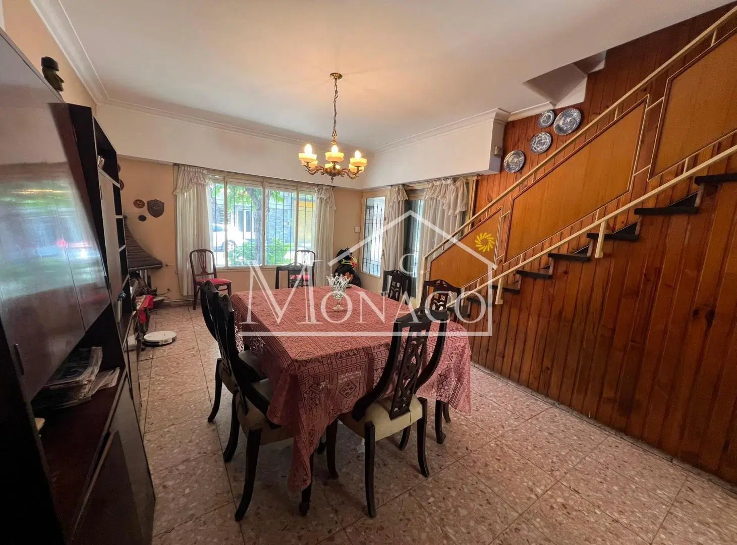 Casa 4 Amb con gran Fondo Lote 8,66x43 8