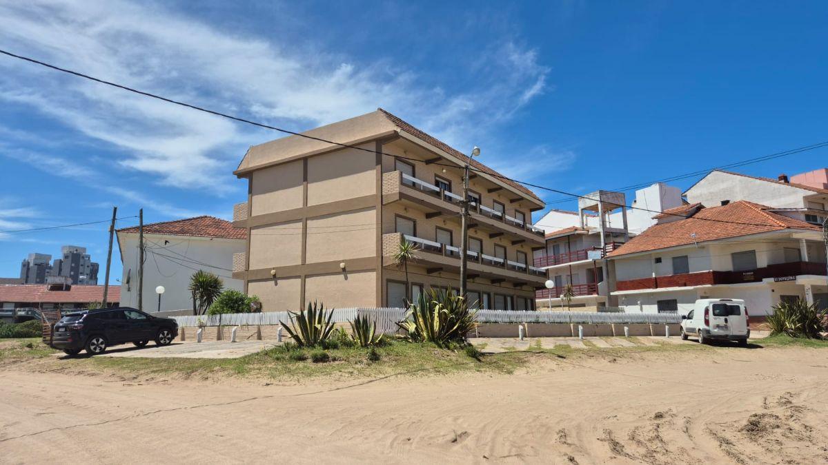 Departamento de 2 ambientes con balcón y vista al mar- Zona Sur- Villa Gesell