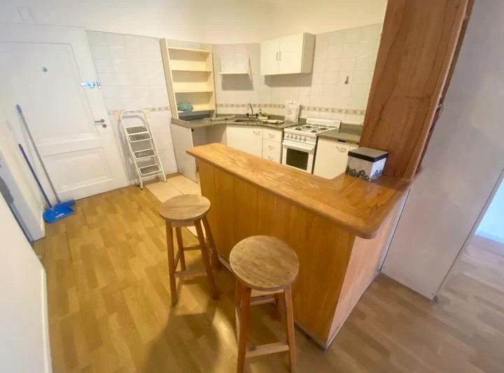 Coqueto departamento en alquiler en Córdoba y Pueyrredon 2
