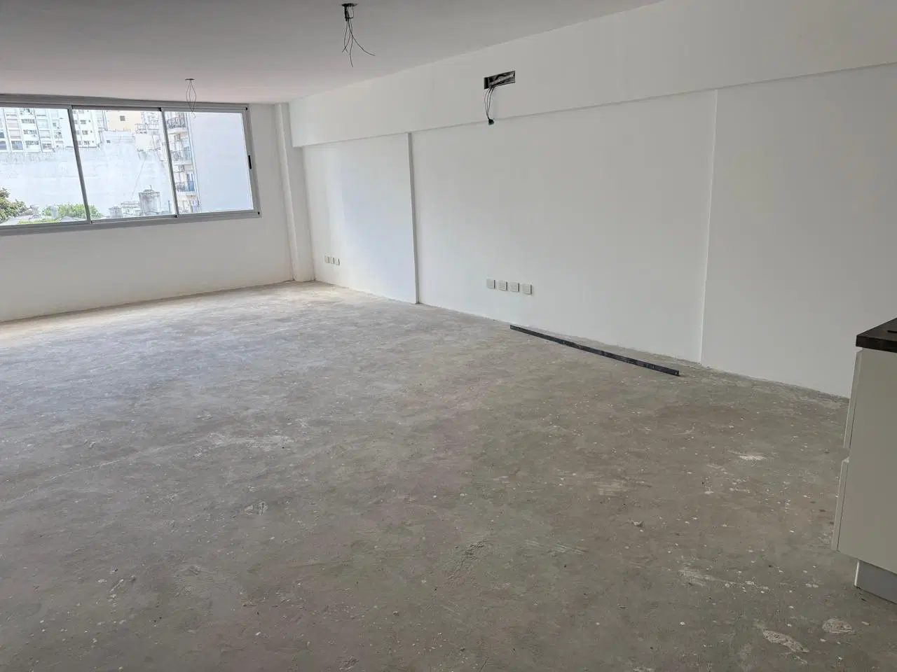 HERMOSA OFICINA EN BELGRANO. CORREDOR NORTE. LIBERTADOR 3