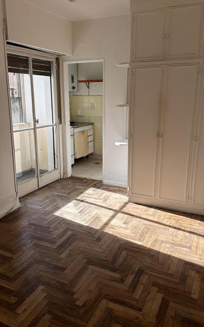 Foto de MONOAMBIENTE EN VENTA | EXCELENTE LUZ Y BALCÓN | PALERMO, imagen 3