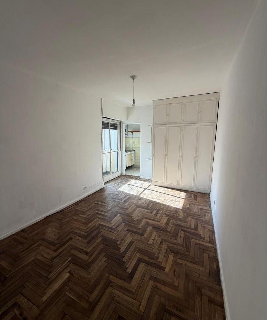 Foto de MONOAMBIENTE EN VENTA | EXCELENTE LUZ Y BALCÓN | PALERMO, imagen 1