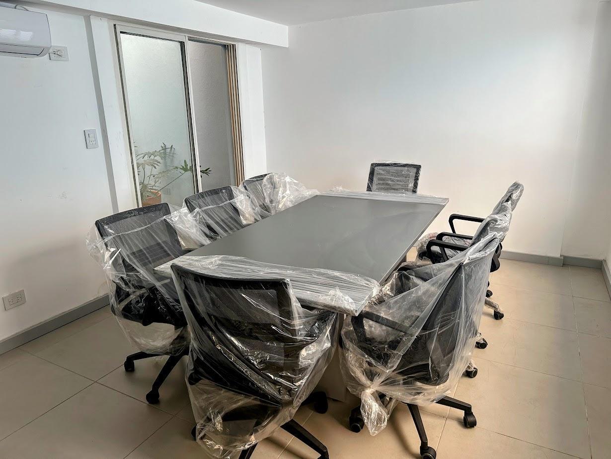 Foto de Centro Impecable oficina en planta libre 1 sala de reuniones totalmente, imagen 3
