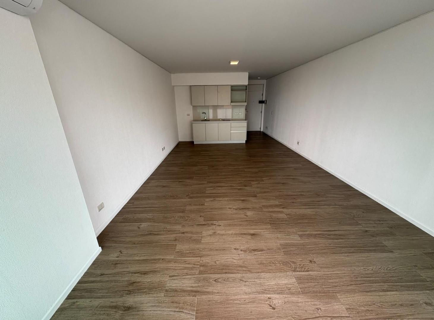 Foto de HERMOSO MONOAMBIENTE CON BALCON ATERRAZADO | BELGRANO, imagen 2