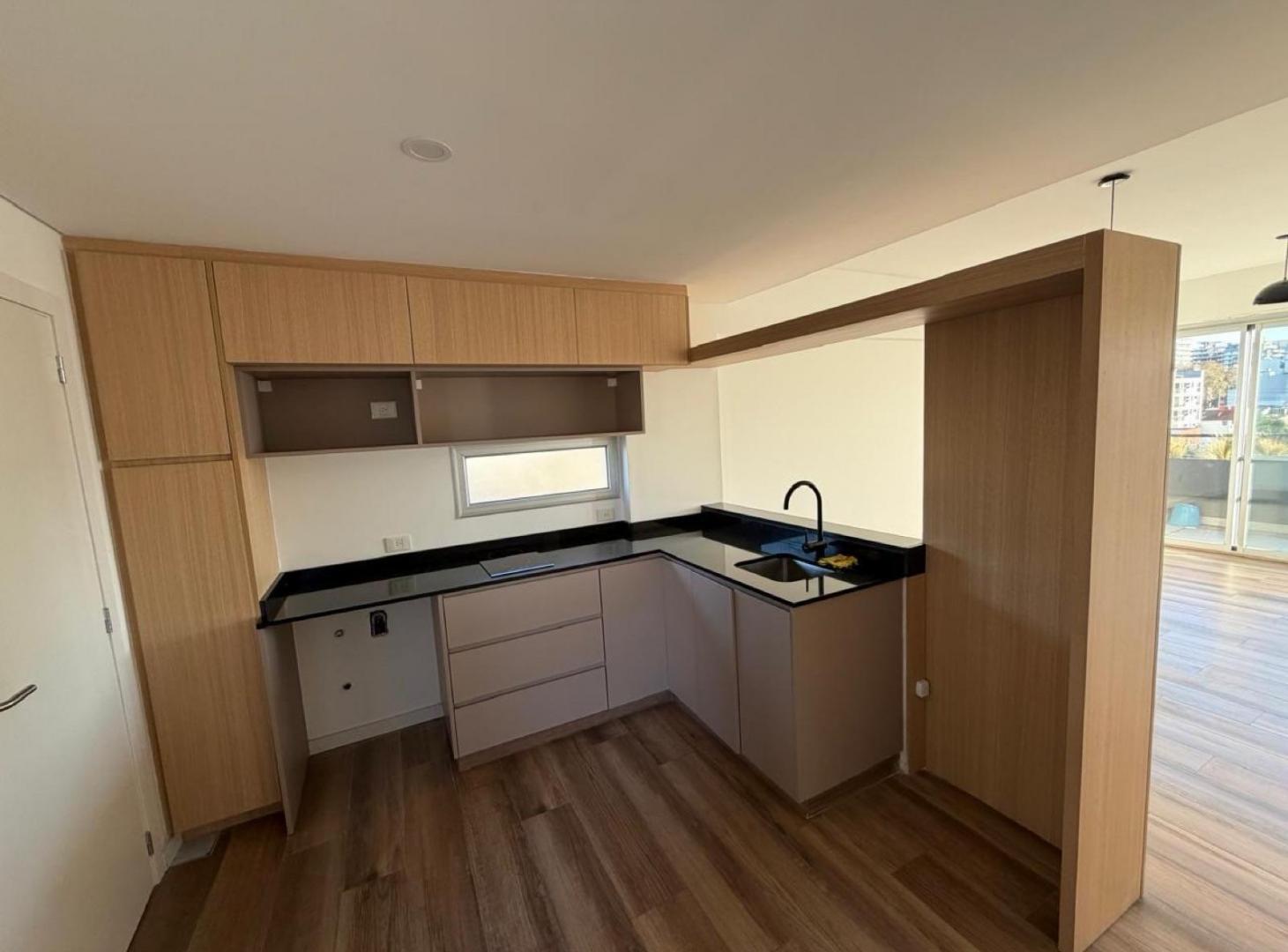 Foto de Monoambiente a estrenar con terraza propia — Villa Urquiza - impecable, imagen 2