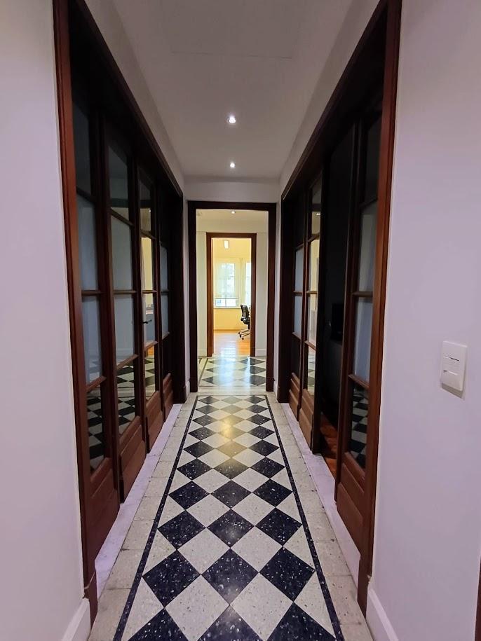 Foto de Centro. Imponente oficina - estado impecable, imagen 4