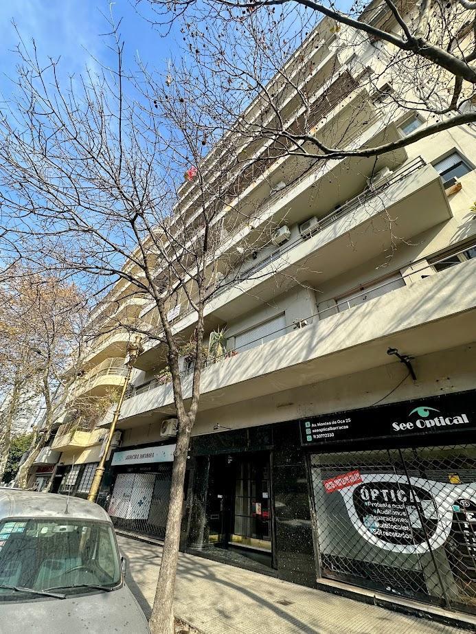 Foto de Departamento en Barracas 4 ambientes con dependencia a reciclar!, imagen 1