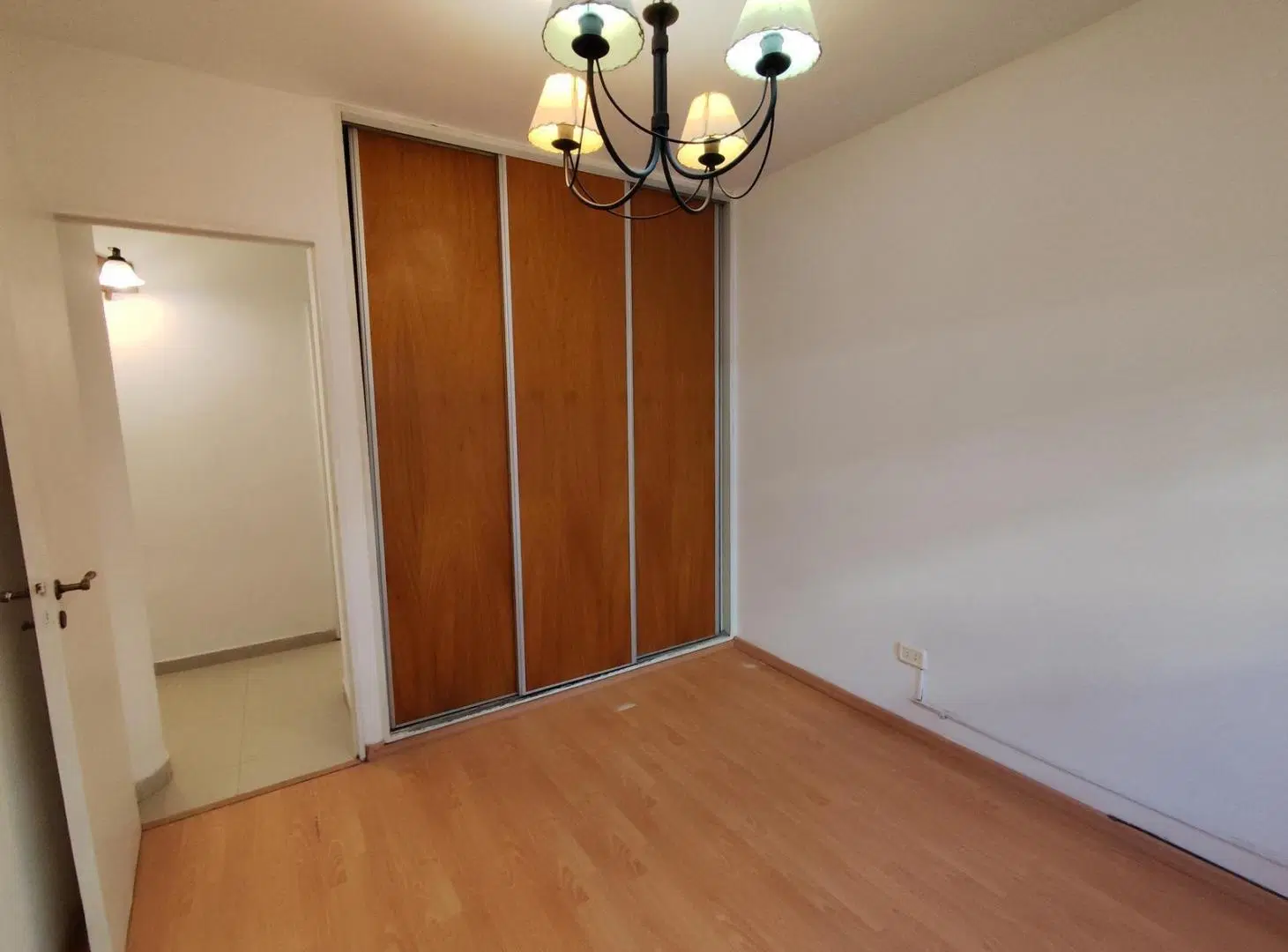 Alquiler Departamento dos dormitorios 4