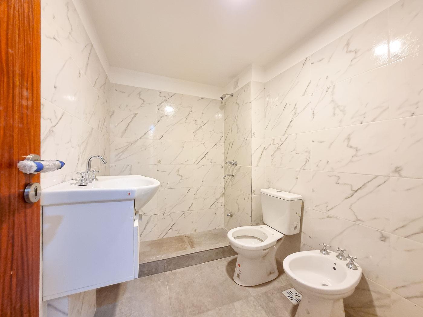 Foto de Departamento en Venta en Rosario - Av. Francia al 800, imagen 2