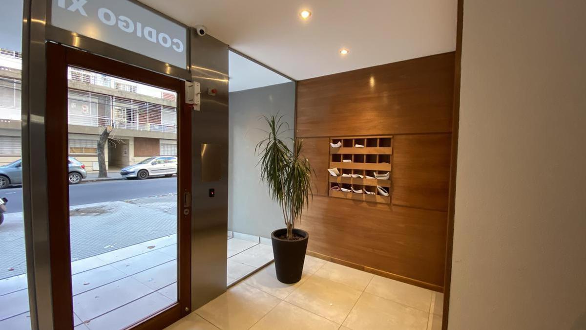Foto de Departamento en Venta en Rosario - Mendoza 2853, imagen 1