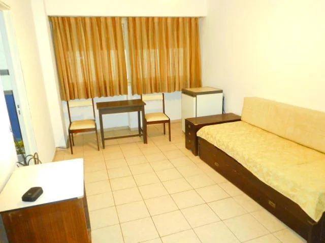24 Meses1 Amb. Lat.2ºp.Muebles.23m² S del Estero e/Peat. y Rivadavia 1