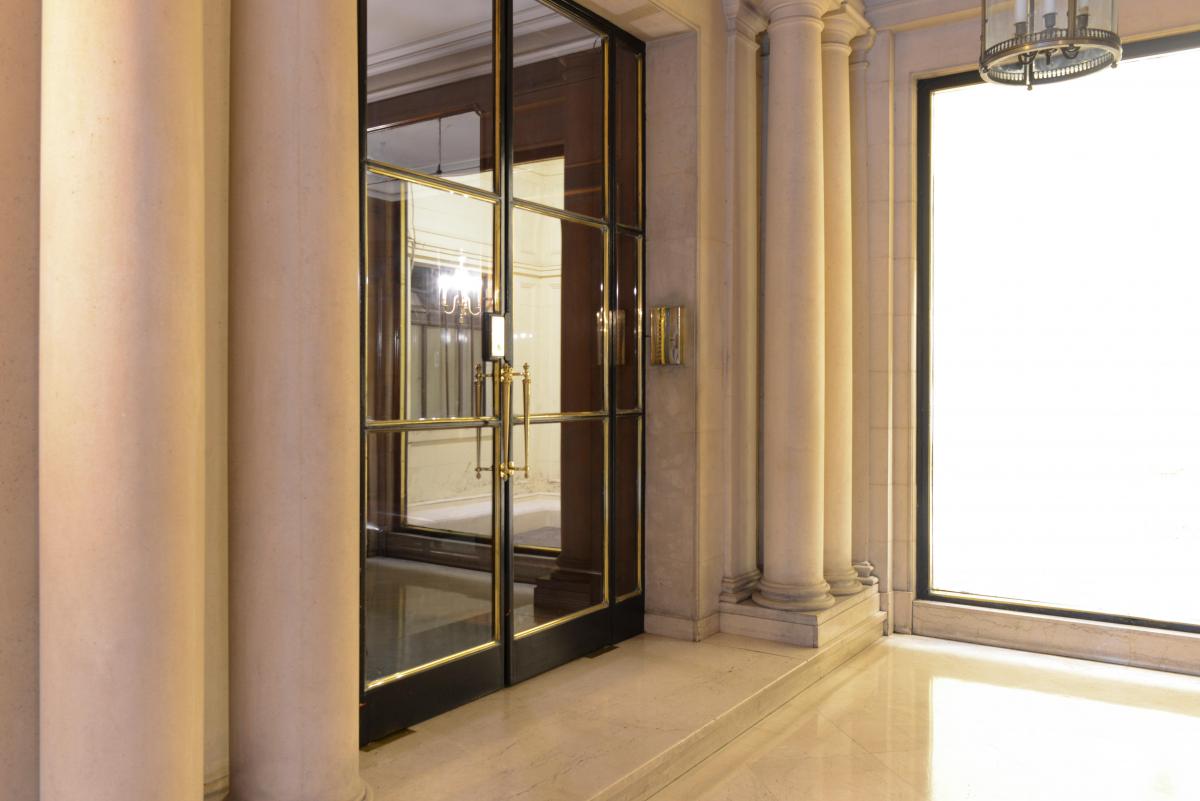Alvear 1800 Esquina Callao, Piso de Categoría 181 m² 3