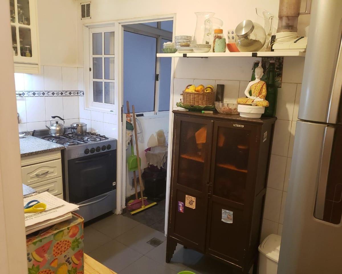 3 Ambientes Al Frente con Balcón, Cocina Amplia 1