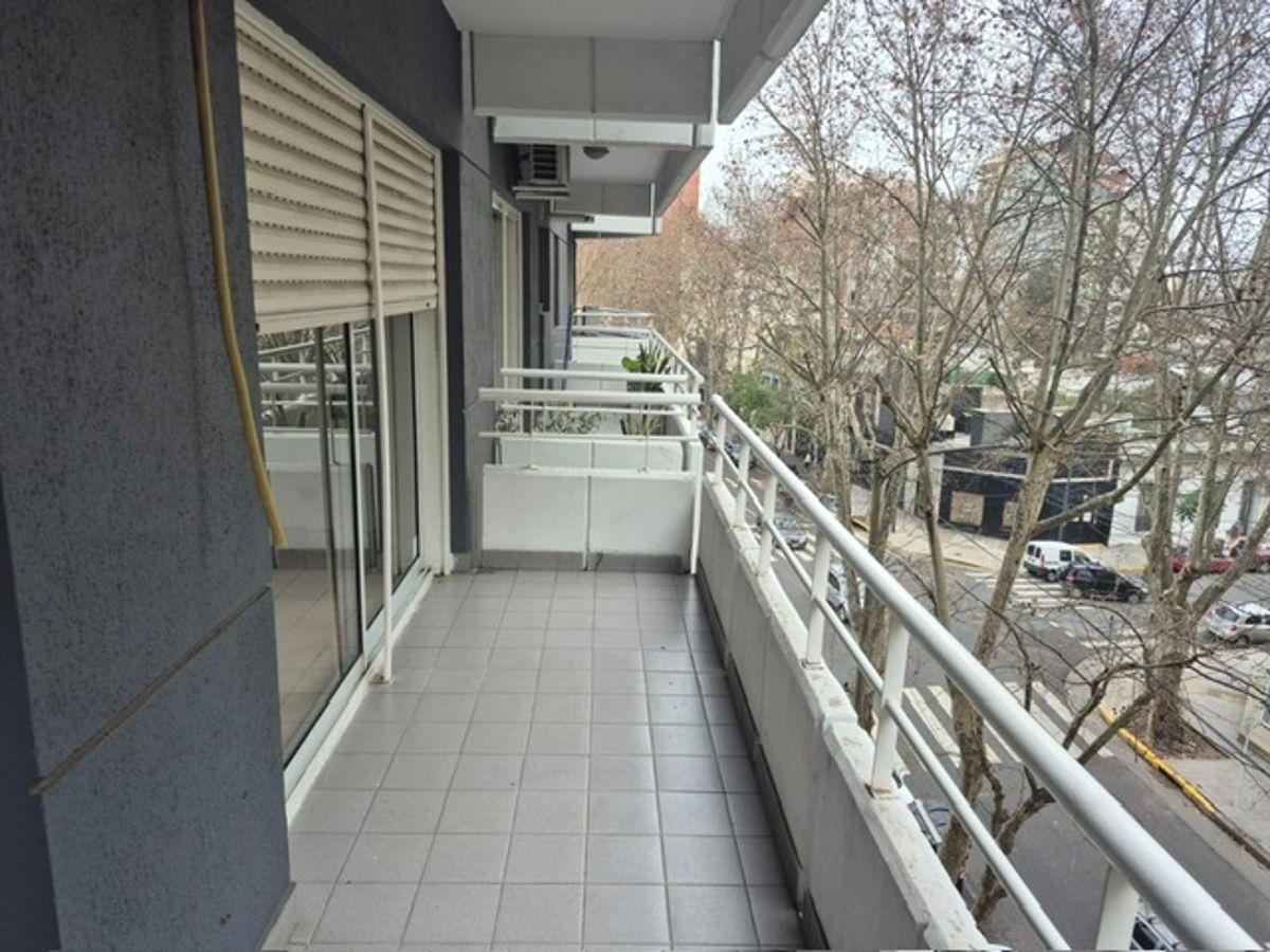 Foto de Departamento 1 ambiente al frente con balcón, cocina separada y baño, imagen 5