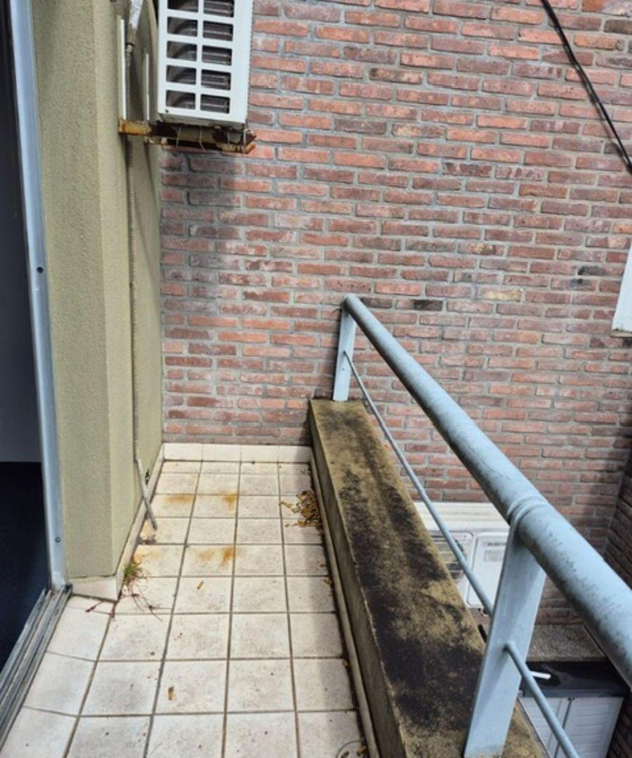 Foto de Departamento a la venta 1 ambiente amplio al frente con balcón, cocina, imagen 3