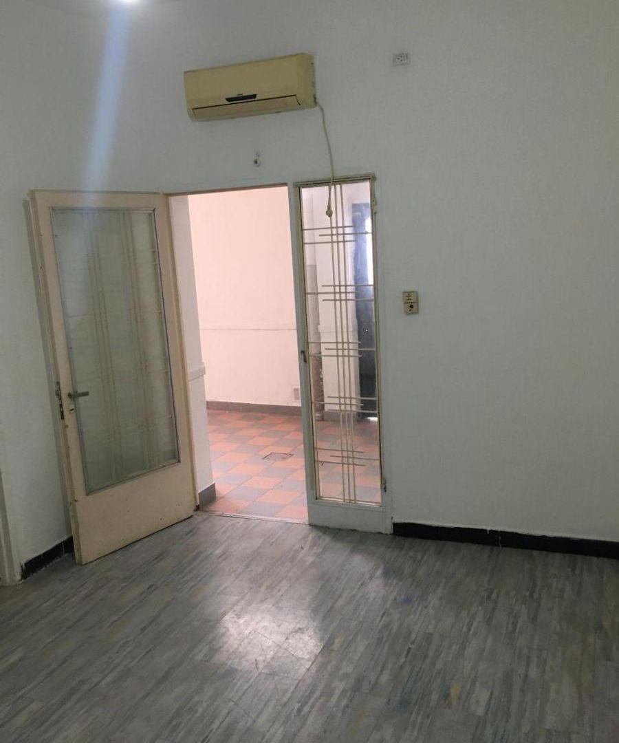 Foto de PH en venta, 2 ambientes con patio y sin expensas, apto crédito, imagen 5