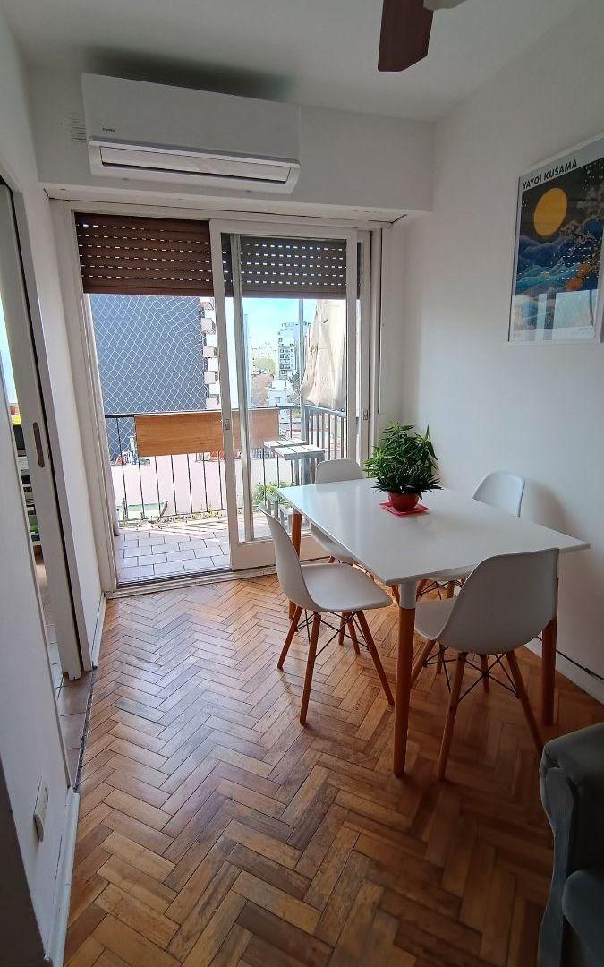 Foto de 2 AMBIENTES ALQUILER AL FRENTE CON BALCON, BAJAS EXPENSAS, imagen 5