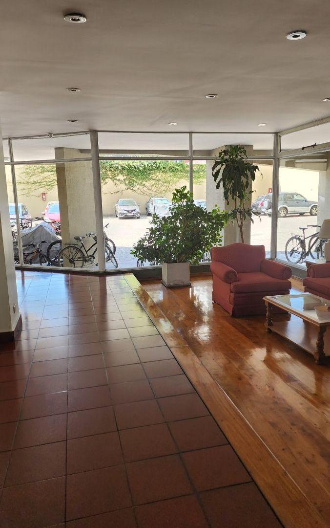 Foto de Departamento Alquiler 3 ambientes al frente balcón con cochera cubierta, imagen 3
