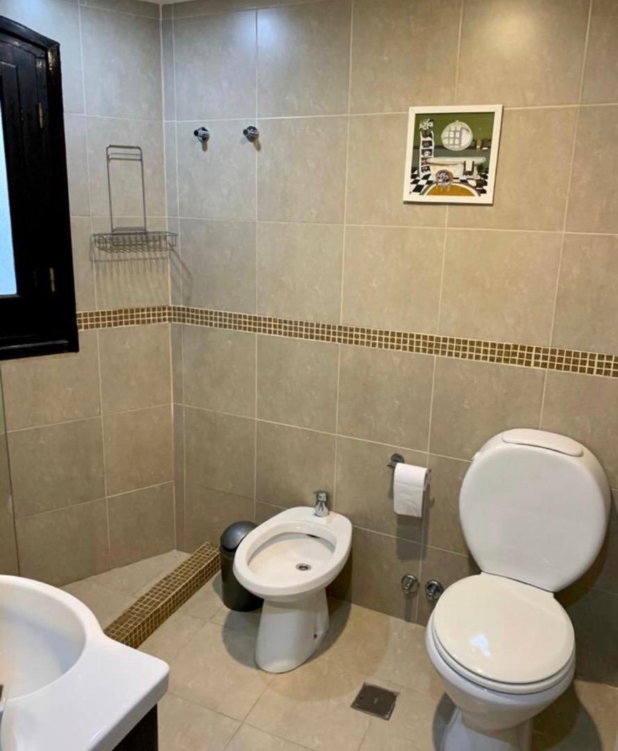 Foto de Chalet 5 Amb con piscina en zona golf Cariló, imagen 3