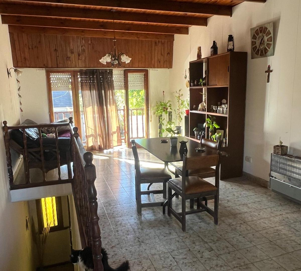 Locales con Vivienda 1