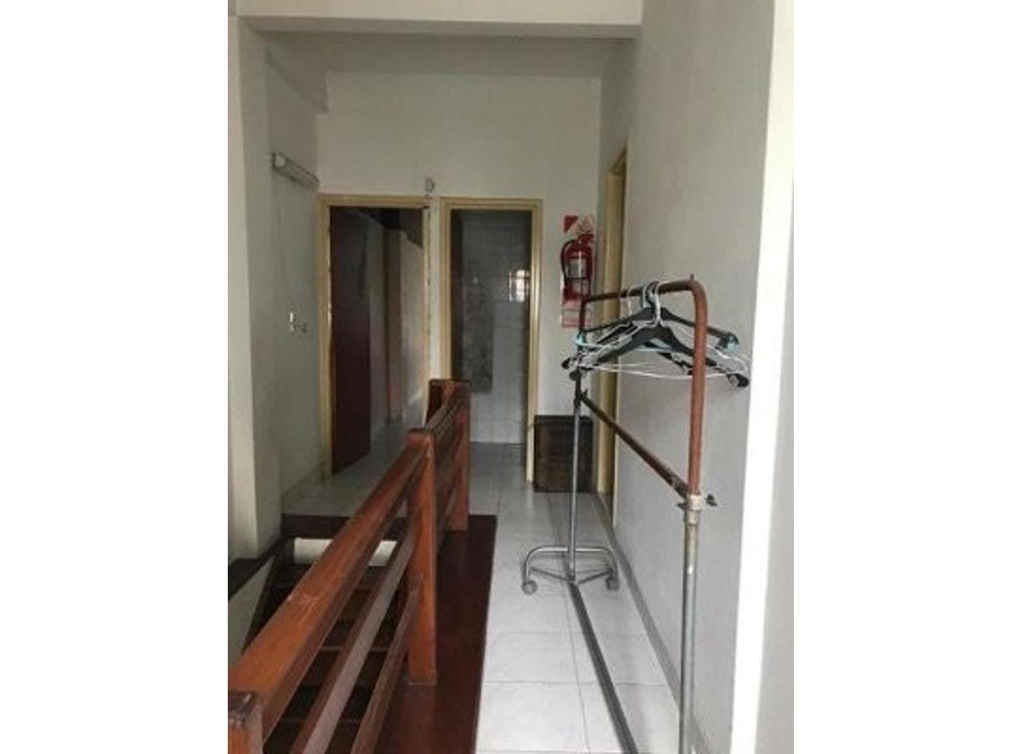 Foto de local centro 138m2 total 65m2. en planta s calle Catamarca, imagen 4