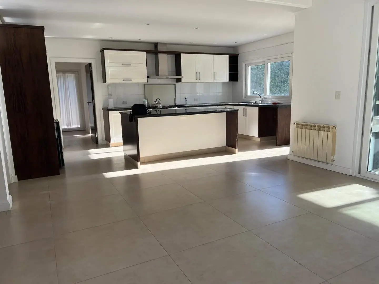 Chalet 6Amb. con parque, piscina climatizada 3