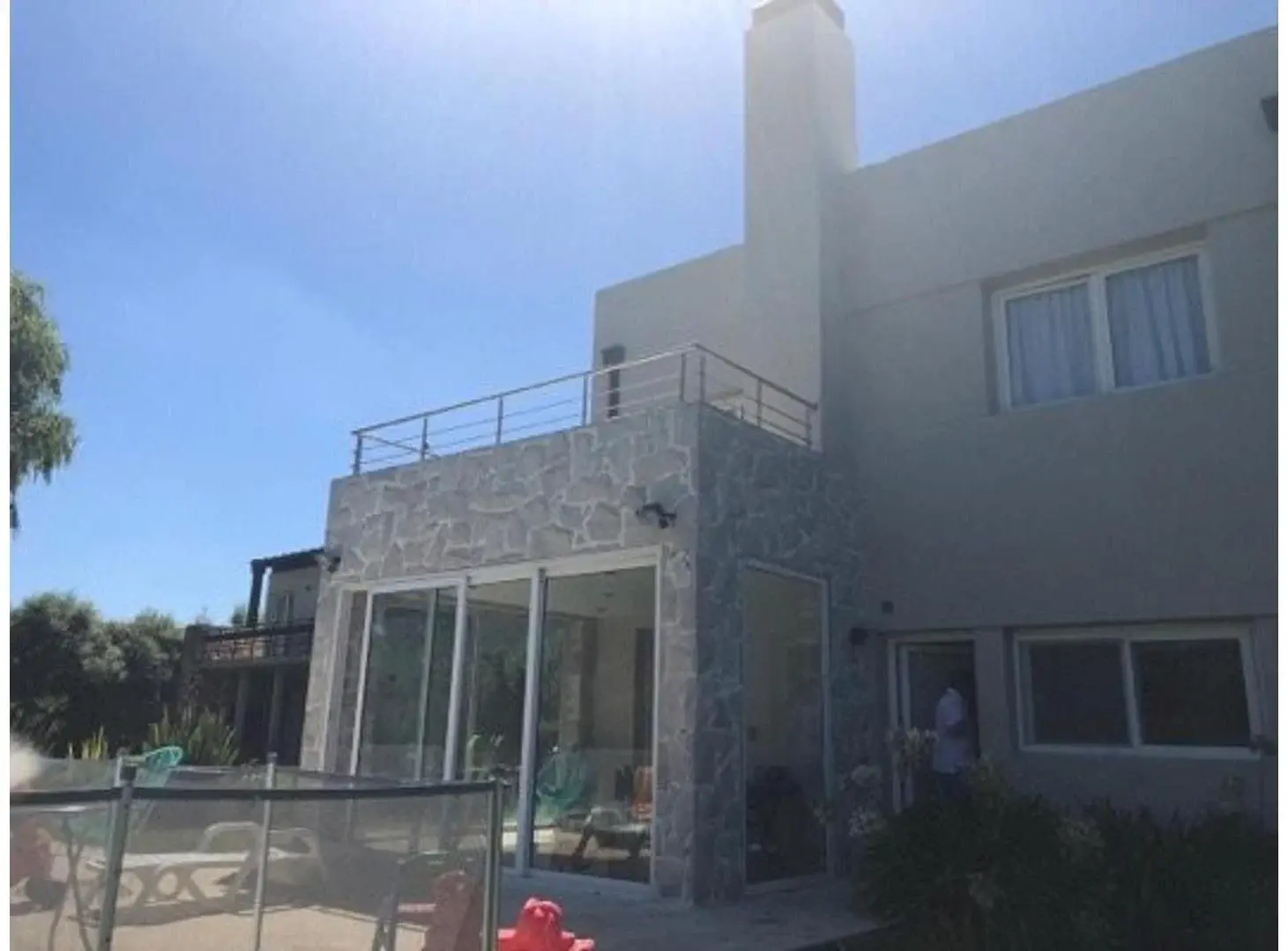 Chalet 6Amb. con parque, piscina climatizada 4
