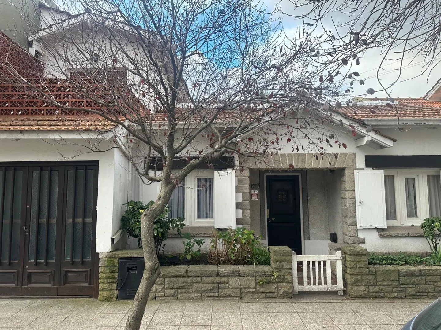 Chalet 6amb c parque y garage,  ideal vivienda y/o uso prof 5