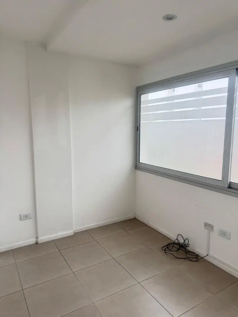 Piso Oficina a estrenar de 60 mts - PL. MITRE 2